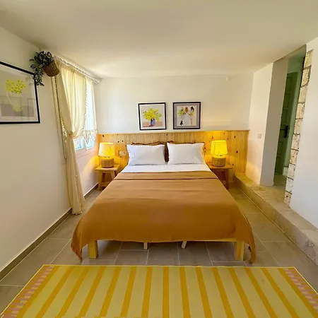 Otel Monk Island İzmir